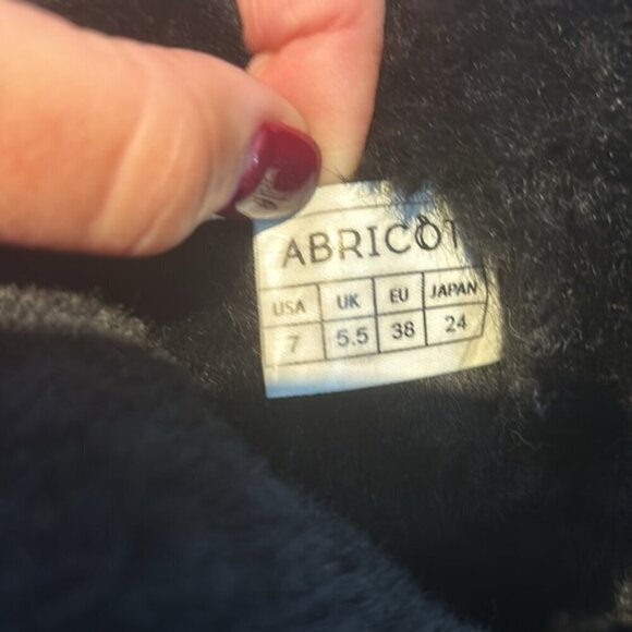 Abricot silver metallic suede side-zip ankle boots size US7 - Picture 11 of 14